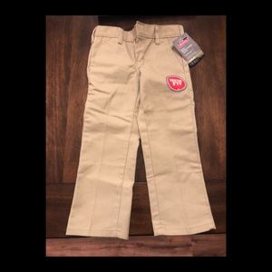 Size 4 Dickies slim fit khaki pant